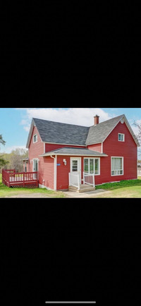 HOUSE FOR RENT across from school in HARTLAND NB 