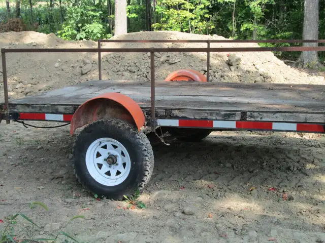 solid steel trailer in Cargo & Utility Trailers in West Island - Image 4