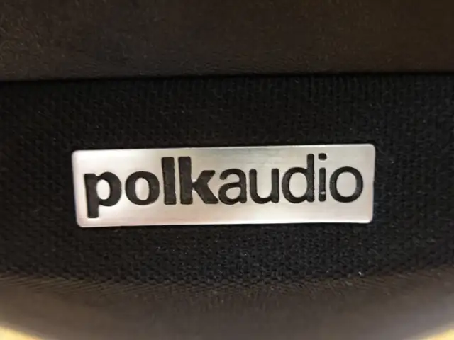 Polk Audio RM6750 powered subwoofer for sale in Speakers in Markham / York Region - Image 4
