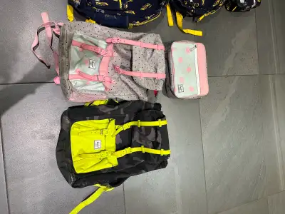 Herschel backpack calgary hot sale