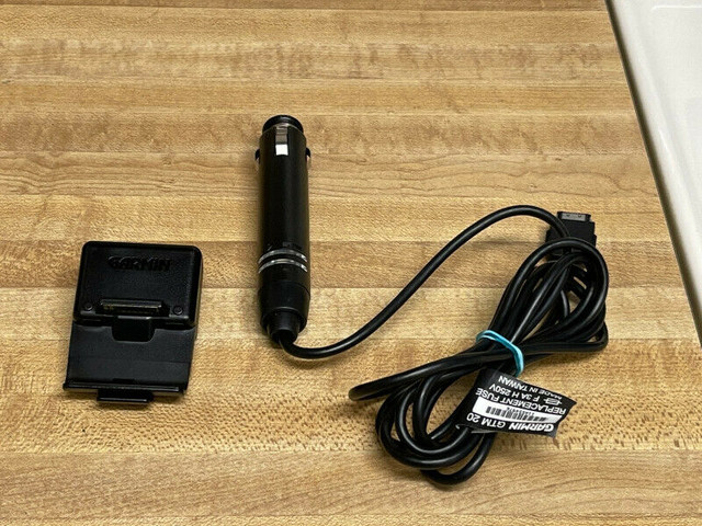 Garmin GTM20 Traffic Receiver /  Car Cradle dock dans Autre  à Ville de Montréal