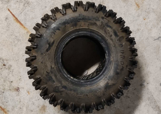 Wheelbarrow tire in Outdoor Tools & Storage in Hamilton - Image 3