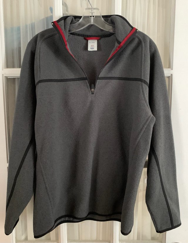 Sweater grey in Men's in Kitchener / Waterloo
