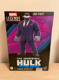 Marvel Legends Incredible Hulk Joe Fixit Deluxe Action Figure