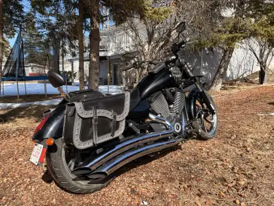 New tires, new belt, brake cables spring of 2023. Low seat height, easy to get on & off or stand ove...