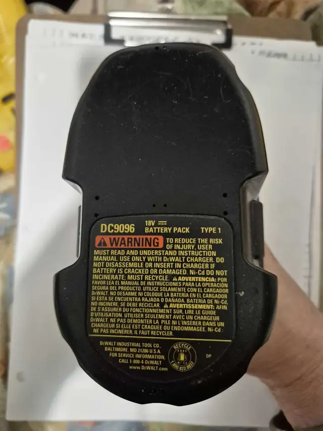 DeWALT 18V XPR battery in Power Tools in Guelph - Image 3
