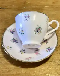 BONE    CHINA CROWN ESSEX TEACUP AND    SAUCER