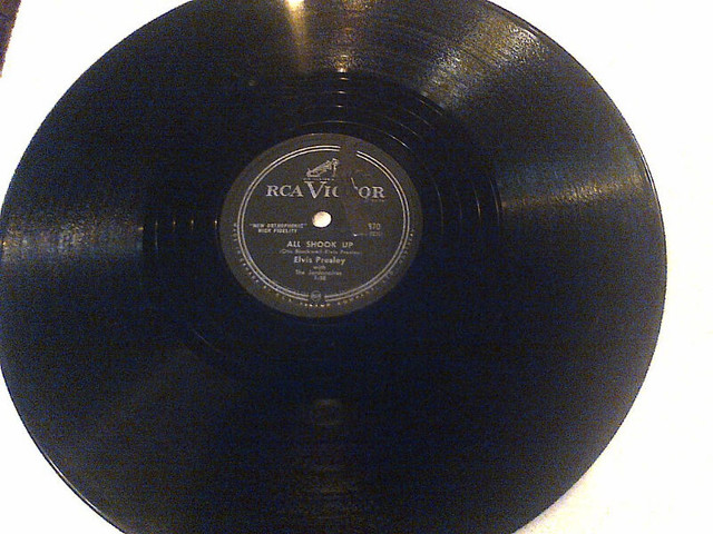 ELVIS PRESLEY LOST RECORDS DJ CLEAROUT RCA 78RPM  ALL SHOOK UP in Arts & Collectibles in Cambridge - Image 2