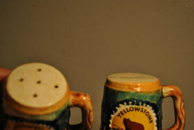 Old Salt  Pepper Shakers Yellowstone Park in Arts & Collectibles in Vancouver - Image 2