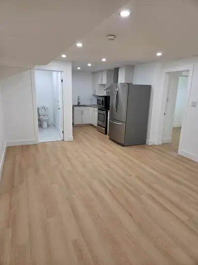Bright & Spacious 2-Bedroom Basement – Talbot Village | Private Entrance + Parking + FREE Wi-Fi Beau...