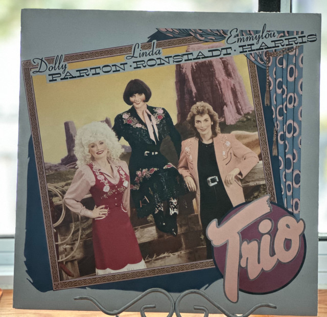 Dolly Parton-Linda Ronstadt-Emmylou Harris-TRIO-Warner-#-9254911 in Arts & Collectibles in City of Toronto - Image 2