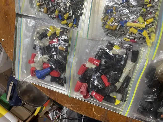 1.5 pound bags of wire connectors | Electrical | Owen Sound | Free ...
