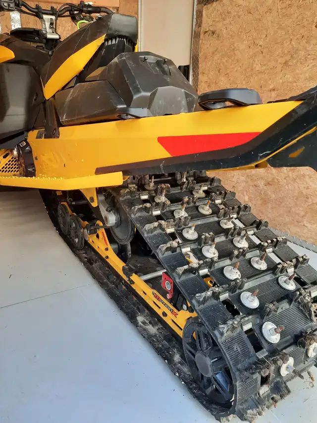 2023 BLK & YLW SKI-DOO RENEGADE 850R X - E-TEC $11,888.00 FIRM! in Snowmobiles in City of Toronto - Image 7