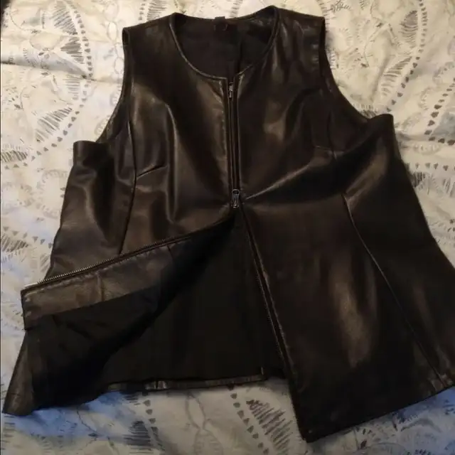 Leather collection men and ladies in Men's in Oshawa / Durham Region - Image 11