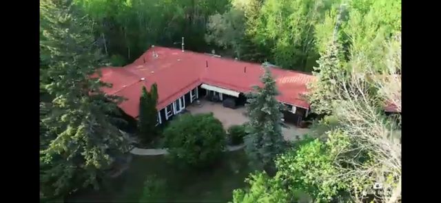 6 Beds 3 Baths House