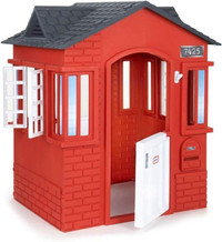 Little Tikes Cape Cottage, Red