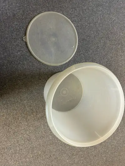 Contenant Tupperware, View more
