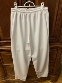 White Top & pants AIR NK  $30