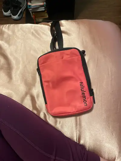  Lululemon pink side bag, View more