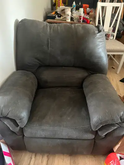 Teppermans recliner chair, View more