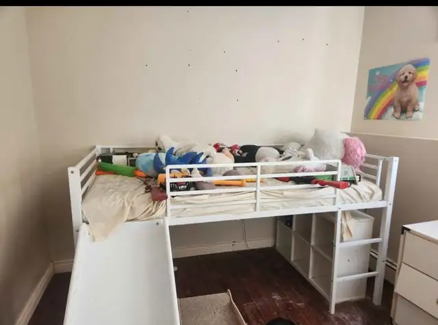 Twin bed in Beds & Mattresses in Charlottetown - Image 2