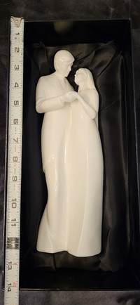 Royal Doulton Hand Made Bone China Sculpture HN 4870