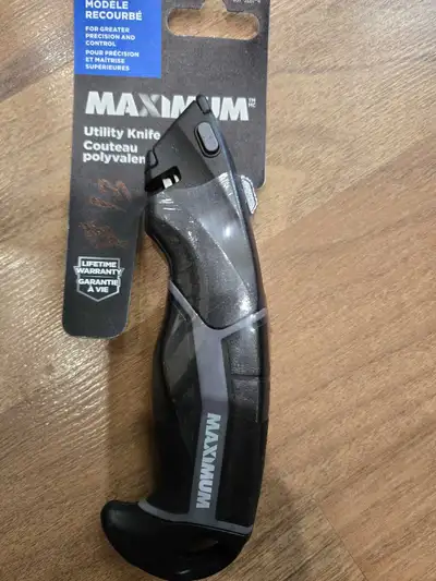 MAXIMUM UTILITY KNIFE, View more
