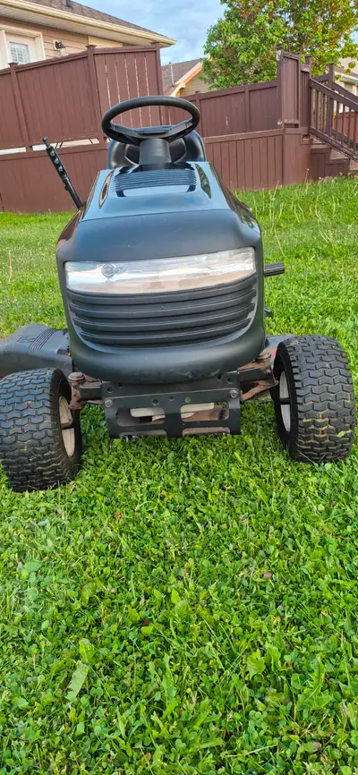 38"cut 15.5 h.p Briggs and Stratton engine The deck has a crack that needs welded The rest of the de...