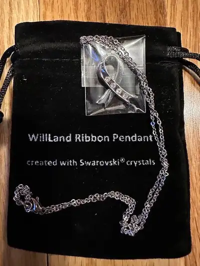 WillLand Ribbon Pendant Necklace made with Swarovski Crystals. Item is brand new, in original packag...