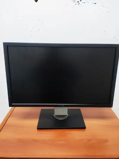 Dell 24" Widescreen Monitor, View more