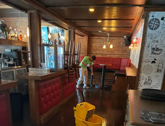 Residential & Commercial cleaning62863247573763123