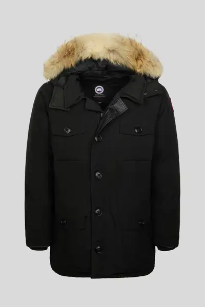 Selling my used mens Canada Goose jacket, still good condition, no rips or tears Selling it as i hav...