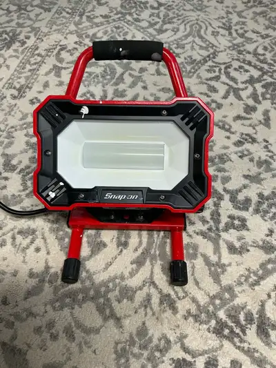 Snap on work light with cord, View more