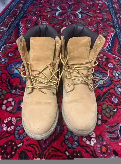 Beige Timberland Boots 6M size, View more