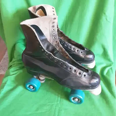 Men's Roller Skates, size 10, precision wheels., View more