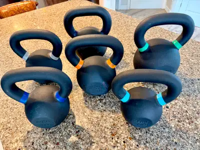 Ensemble OU à l'unité KettKettlebells Amstaff 10–24 kg, View more