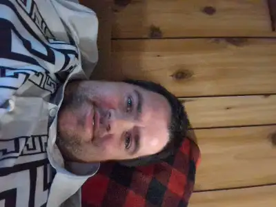 looking for a woman to be with, View more