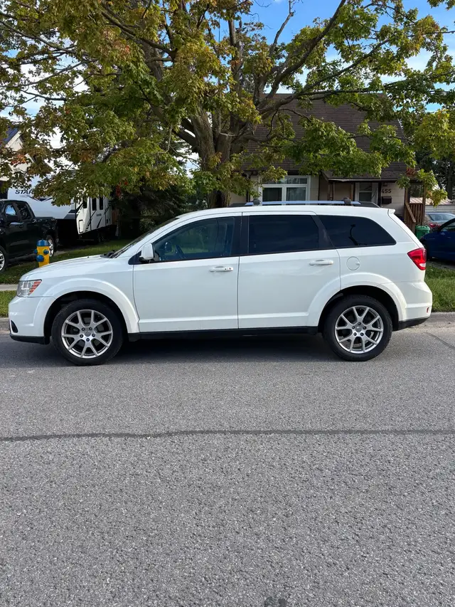 2016 Dodge Journey. 573776229450403841