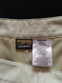 PATAGONIA Golf or Tennis Skirt with Lined Shorts. VINTAGE