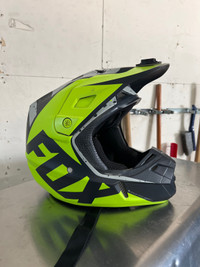 FOX V2 Small Moto helmet