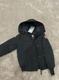 Canada goose chilliwack bomber brand new with tags 