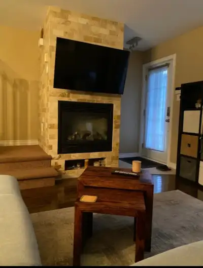 Chambre à louer dans chaleureuse maison de ville à partager Libre 1 Mai 2026 Possibilité au cours d’...