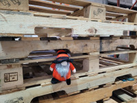 Discounted wood pallets. Great 48x40 #1 pallets in stock