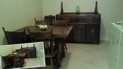 Ce mobilier de cuisine centenaire a appartenu a une famille très connu apparemment. Mais il est trop...