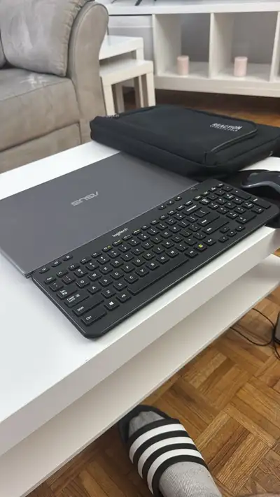 Laptop Asus Vivobook Windows11, 15.6inch, i5-10210U , 350$, View more