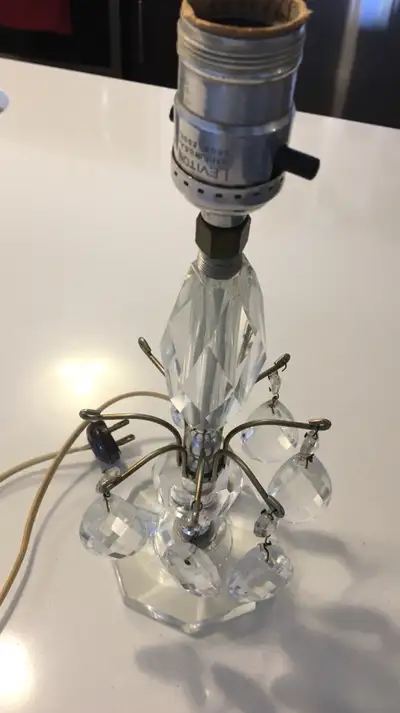 Vintage Crystal Design Table Lamp (not working, for crafting), View more