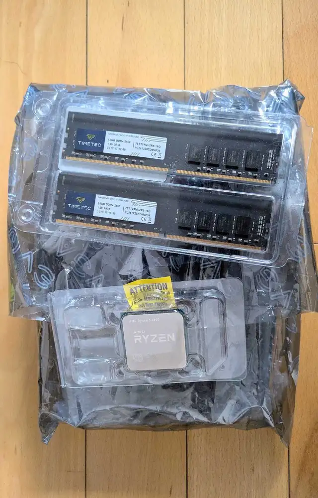 GPU/CPU/MEMORY bundle rtx 2060, ryzen 5 4500, ddr4 2400mhz 2x16 in System Components in City of Toronto - Image 2