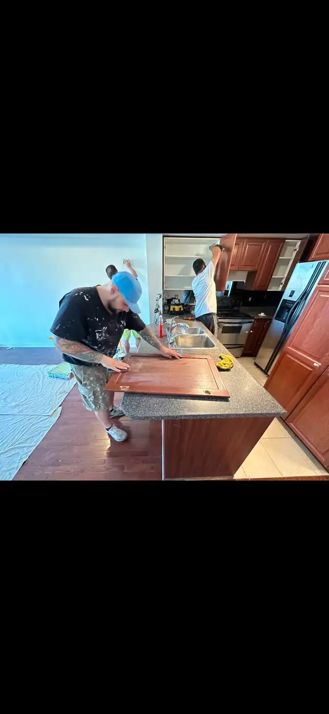 Professional painter available 7 days a week urgent start63234726212993124