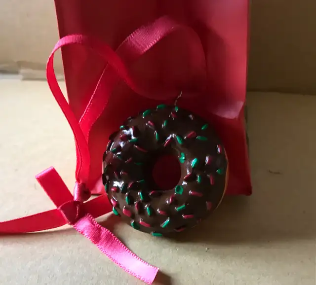 Ornements de Noël - Dunkin Donuts in Arts & Collectibles in City of Montréal - Image 4