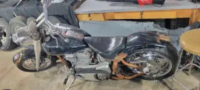 2008 Chrome Horse cycles bike for sale with a 110 Revtech and a 6 speed ultima trans,3 inch primary,...